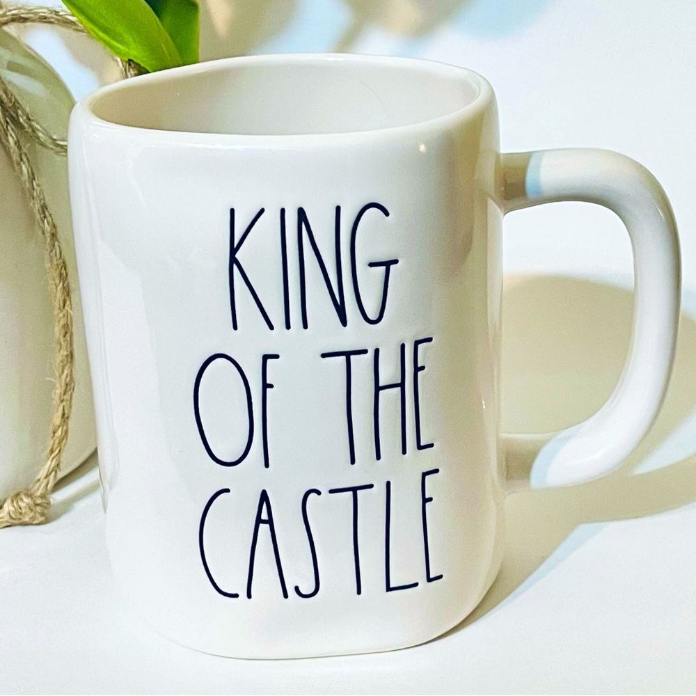 Rae Dunn King of the Castle Mug